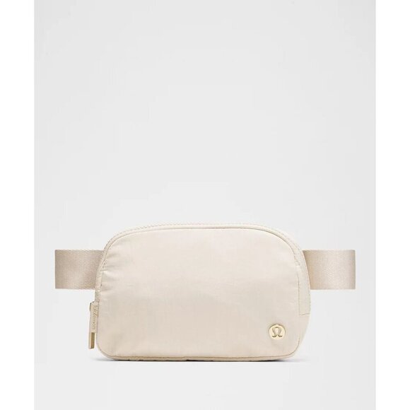 Everywhere Belt Bag 1L - Light Ivory - Picture 1 of 5